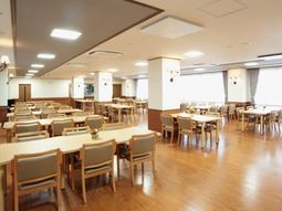 明るいダイニングルーム