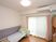 居室の日当たり良好な部屋