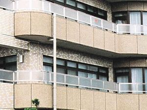 外観の建物壁面  
