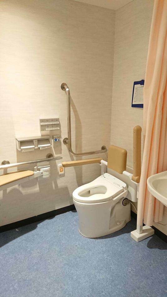 安心のサポートがあるトイレ