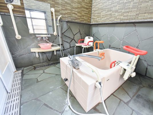 バリアフリー浴室設備