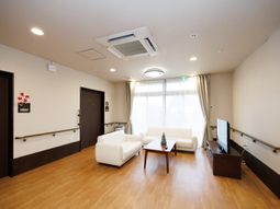 清潔な共用ラウンジ