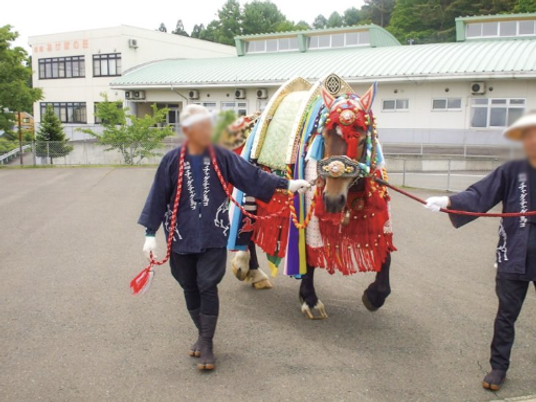伝統的な行事の外観