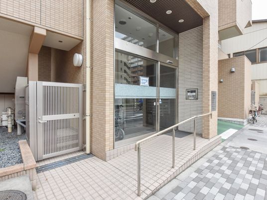 入口のバリアフリー設計