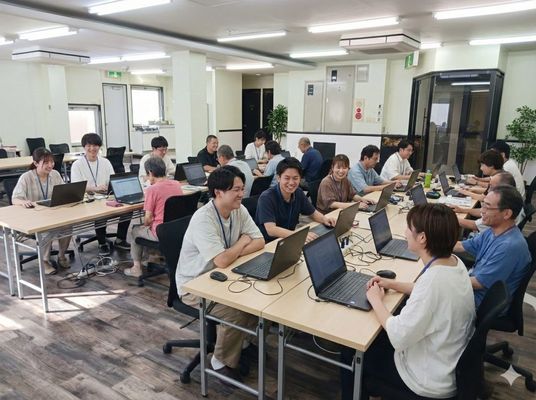 研修中の多目的室  