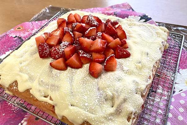 イチゴのケーキ