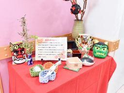 伝統的文化を感じるディスプレイ