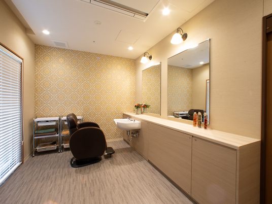 洗練された理美容室