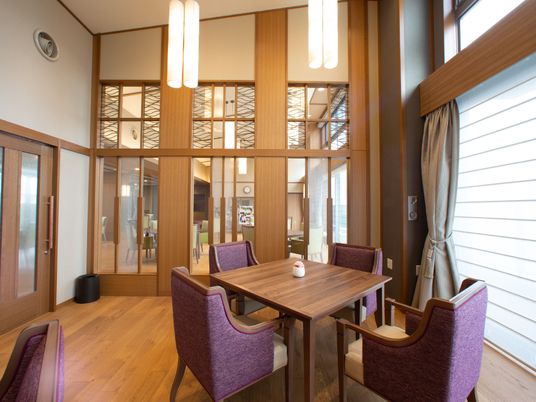 落ち着いた雰囲気の居室