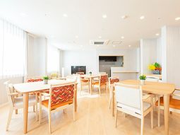 清潔感のあるダイニングルーム