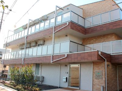 多階建ての外観