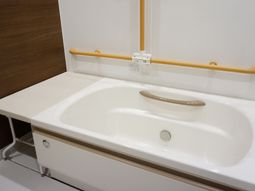 快適な介護用浴室