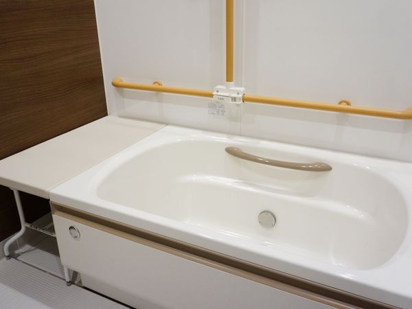 快適な介護用浴室