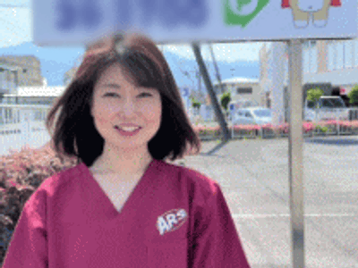暖かい歓迎のスタッフ