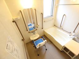 バリアフリーの充実浴室