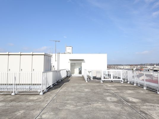 広々とした屋上テラス