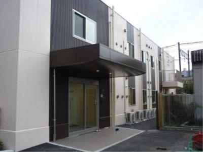 清潔感のある施設の入口