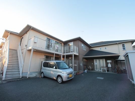 和風な雰囲気の外観