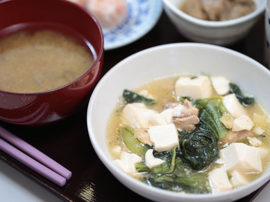 豆腐と野菜の和風スープ