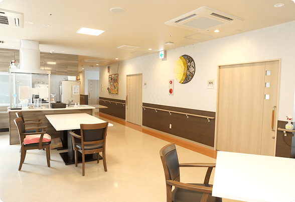 明るいダイニングルーム