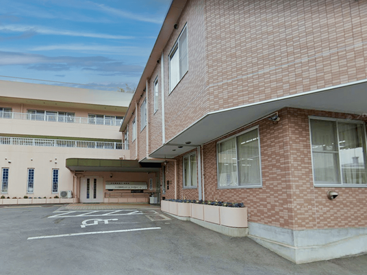 建物外観の出入口  