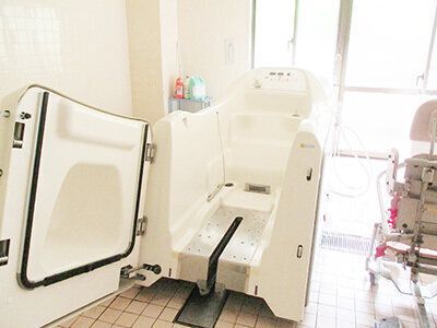特別な設備の浴室