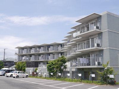 広々とした居室の建物