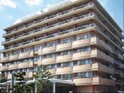 多階層の建物外観
