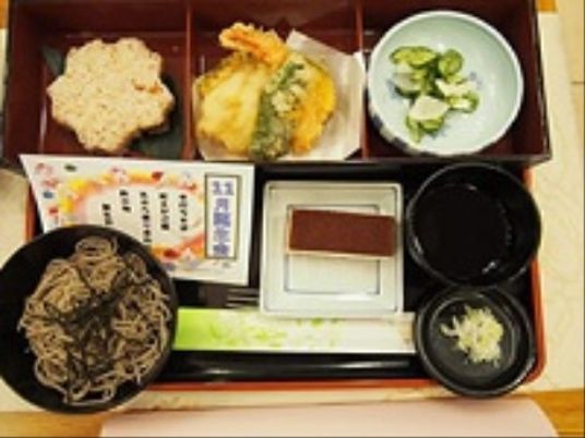 和食の盛り付け例