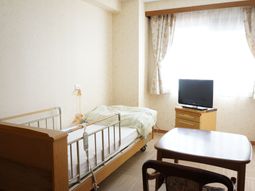 個室の居室内部