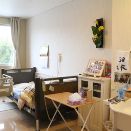 明るい個室居室