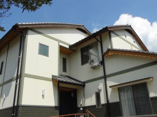 和風の建物外観  