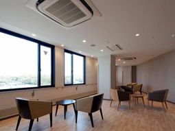 明るいリラックス空間