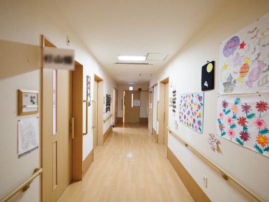 廊下の明るい雰囲気