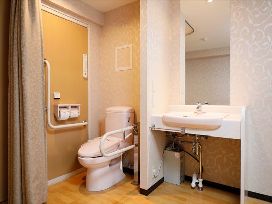 バリアフリー設計の洗面所