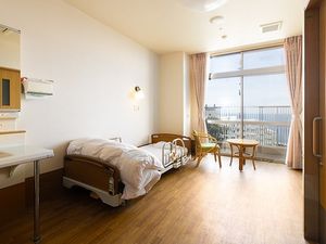 海の見える居室  