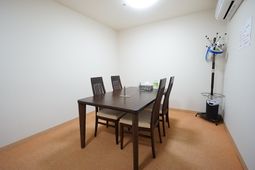 シンプルな休憩室