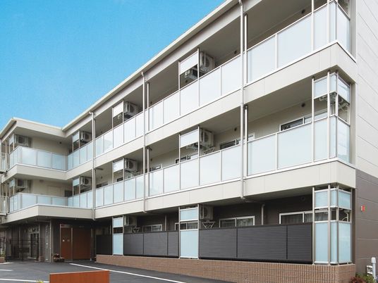 清潔な外観の建物