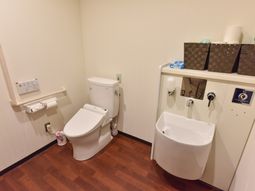 清潔なトイレ設備