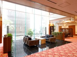 広々とした応接スペース