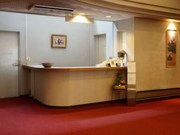 フロントカウンターの風景