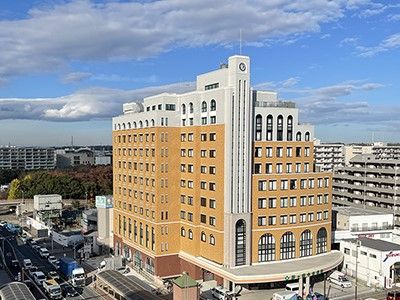 洗練された外観の施設