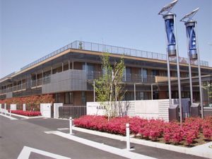 外観の建物前景  