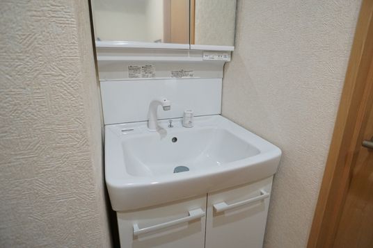 洗面台とランドリー設備