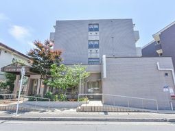 清潔感ある外観の建物
