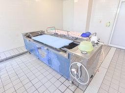 清潔な浴室設備