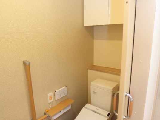 清潔なトイレスペース
