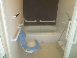 バリアフリー浴室設備