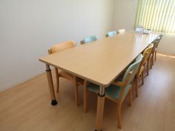 多目的に使える会議室