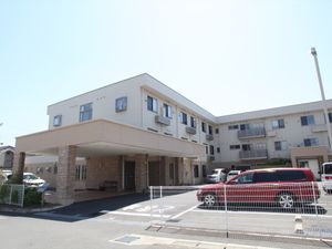 広々とした施設のエントランス